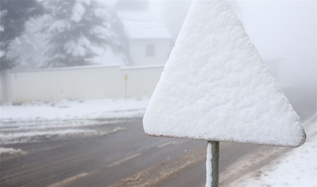 Einige Prognosen warnen vor einem Jahrhundertwinter - doch lässt sich so etwas überhaupt vorhersagen? (Symbolbild)