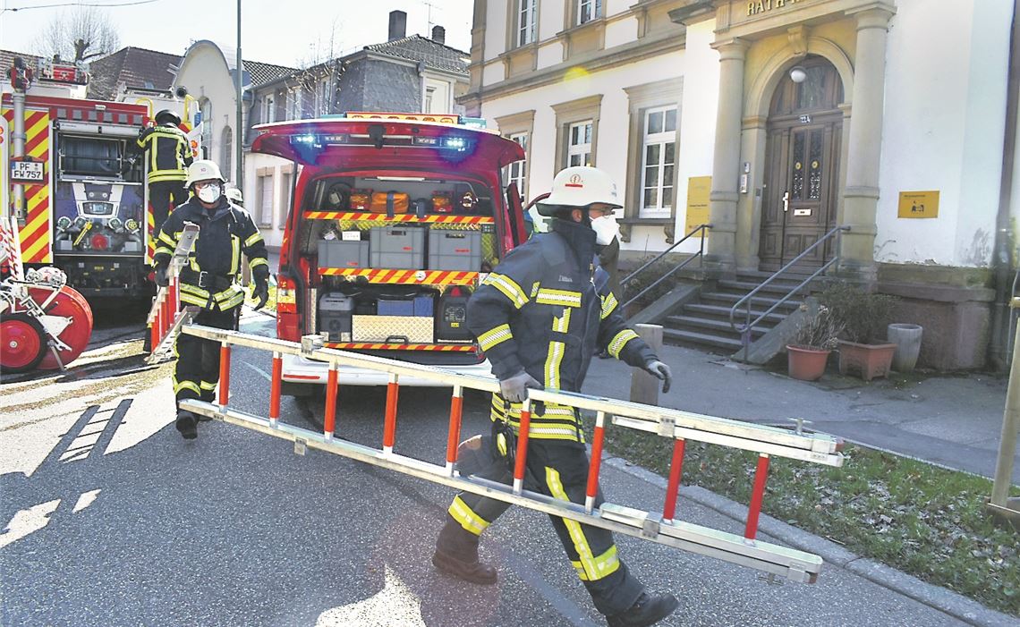 Einsatz an der Schule. Myroshnichenko