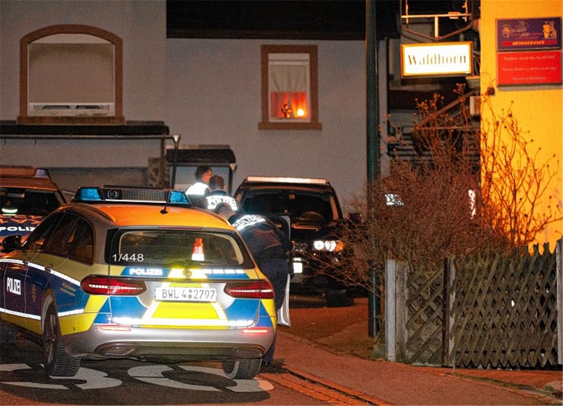 Einsatz in Enzberg. Foto: Fotomoment