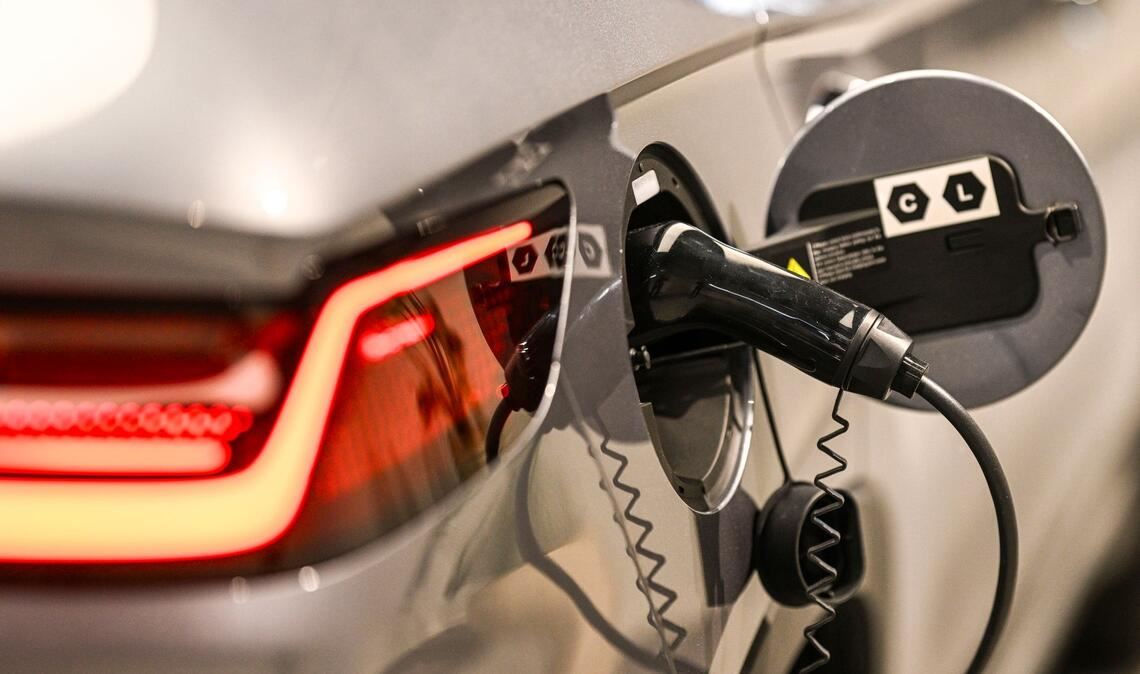 Elektroautos machen weltweit einen immer höheren Anteil der Neuzulassungen aus. (Symbolbild)