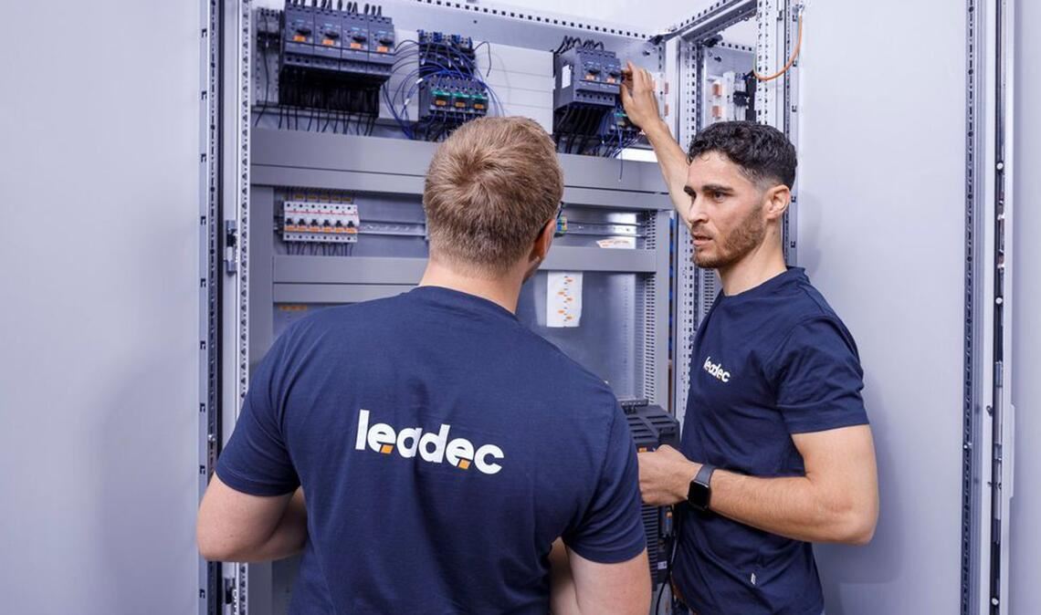 Elektroniker spielen im Leadec-Team ein wichtige Rolle.
