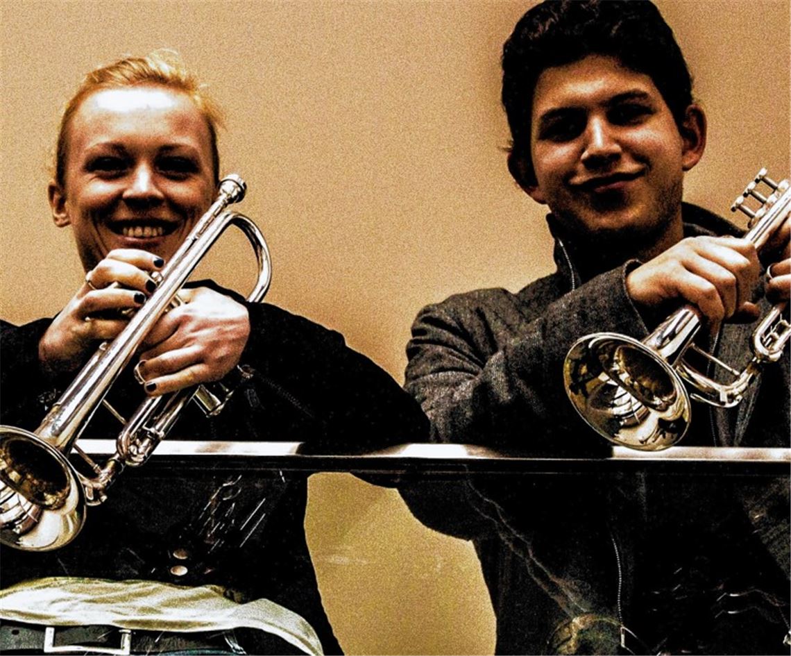 Eline Breuer und Saleem Khan.