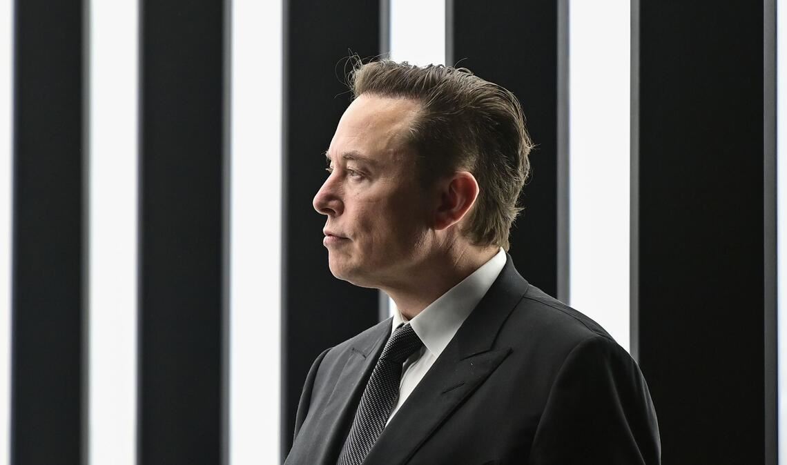 Elon Musk winken bis zu eine Billion Dollar. (Archivbild)