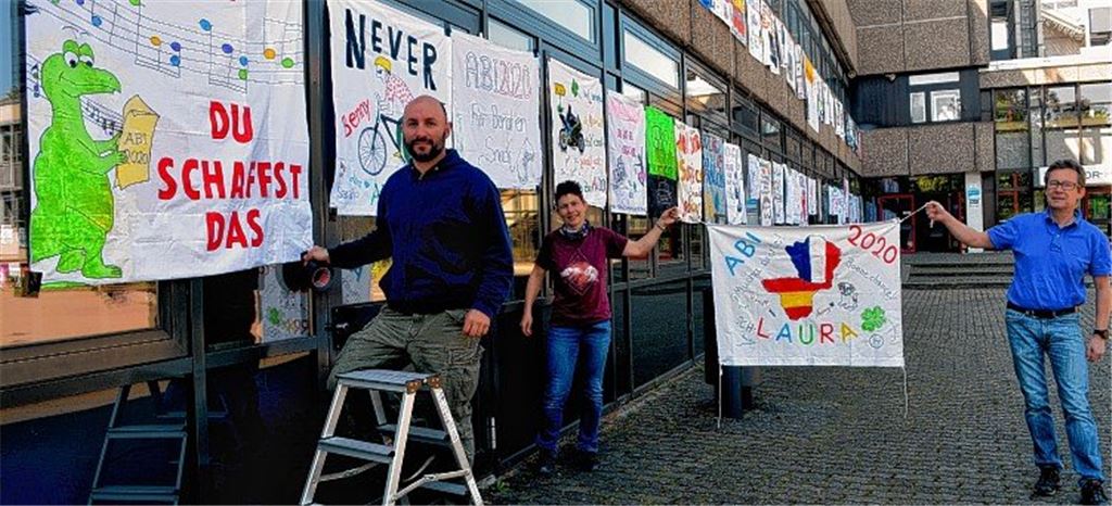 99-mal Daumendrücken für die Abiprüfung