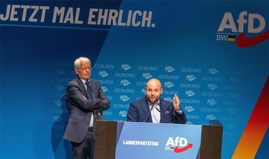 Emil Sänze (links) und Markus Frohnmaier (rechst) wurden als Führungsduo bestätigt.