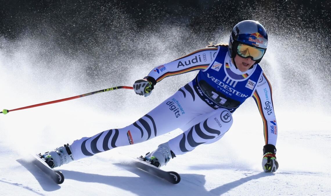 Emma Aicher raste auch in Val di Fassa auf das Podest.