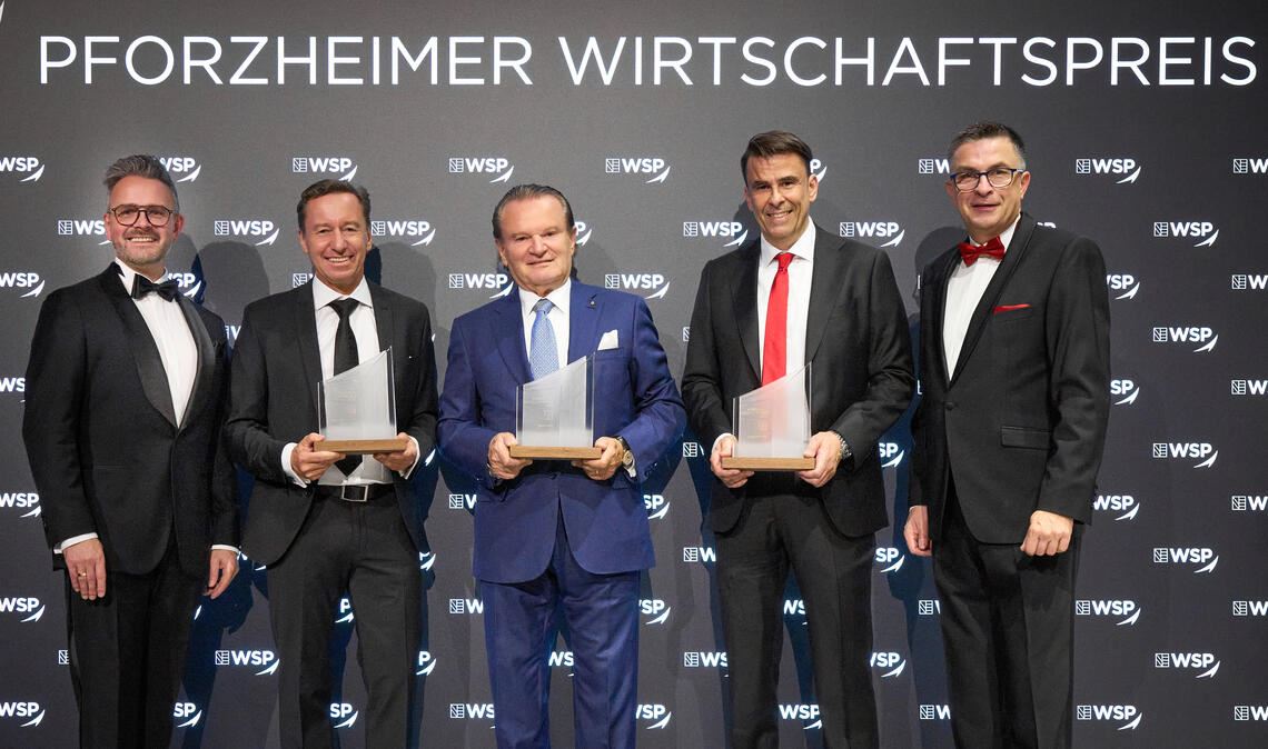 Empfang im CongressCentrum (v. li.): OB Peter Boch, die Preisträger Axel Pfrommer, Siegfried Weiser und Frank Herrmann und WSP-Direktor Oliver Reitz.Foto: @ WSP/Markus Born