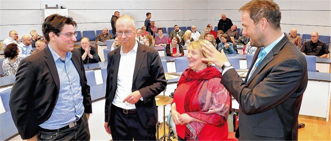 Der Fachkräftemangel – teilweise hausgemacht? Der Fachkräftemangel – teilweise hausgemacht?