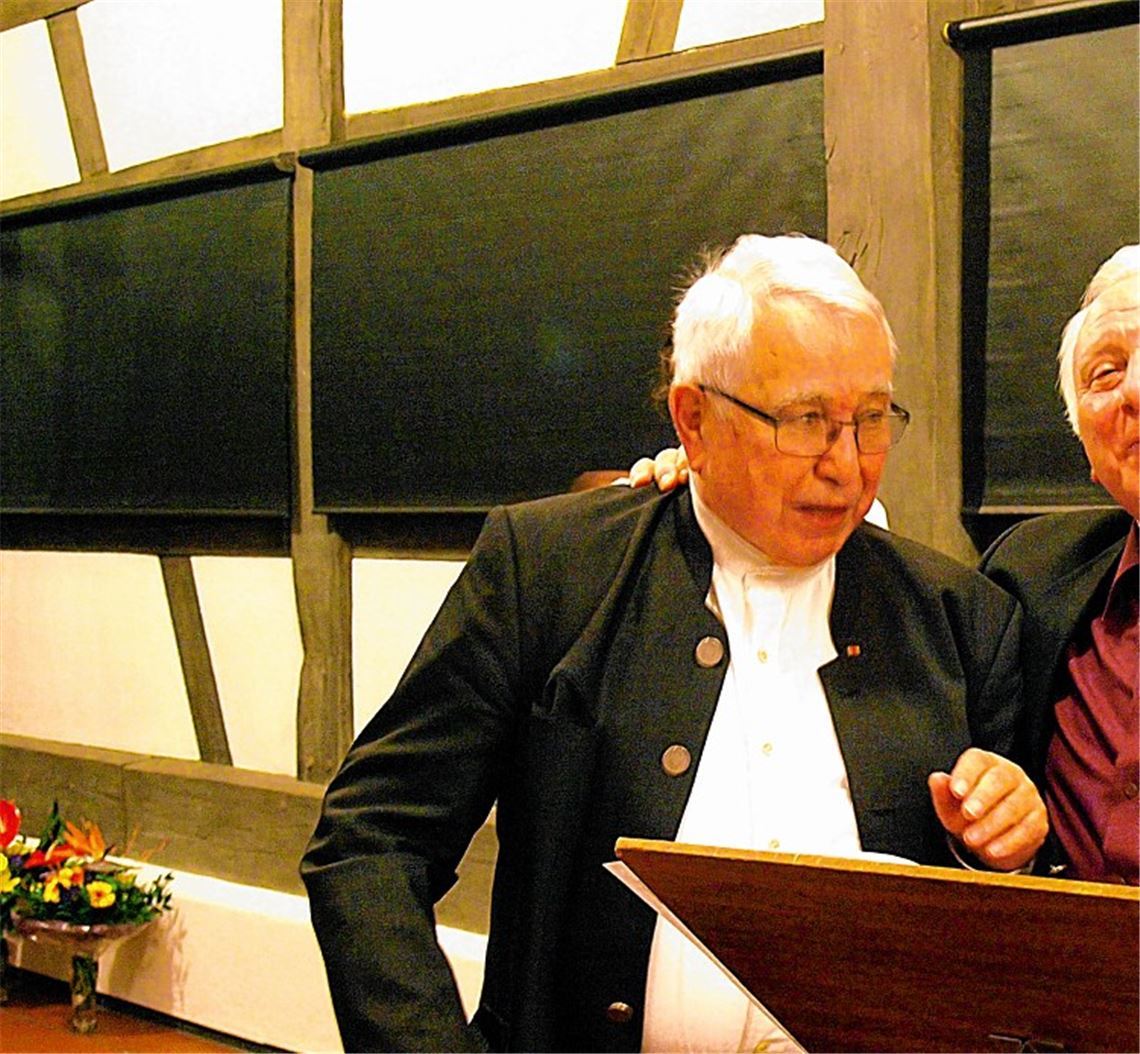 Brillante Töne und edle Tropfen