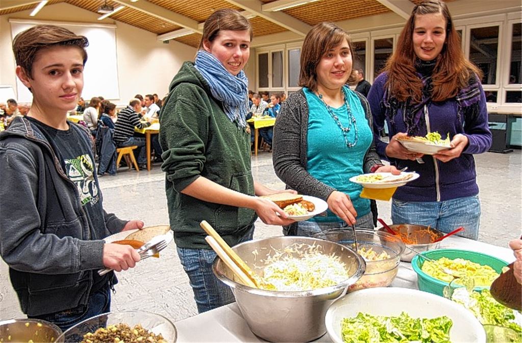 Engagierter Nachwuchs: Nils Ludwig, Julia Ludwig, Melanie Gebauer und Meike Peter (v. li.) sind aktive Mitglieder der Jugendfeuerwehr und mit Begeisterung dabei. Helfen zu können, ist wichtig für das junge Quartett.