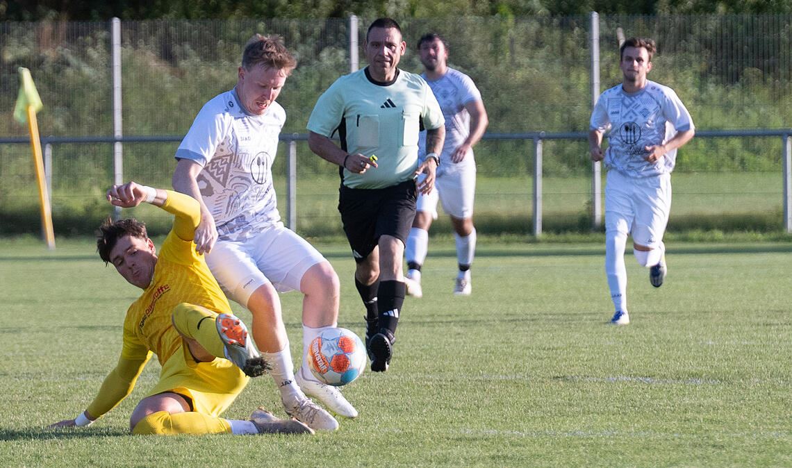 Enzberg gegen Lomersheim