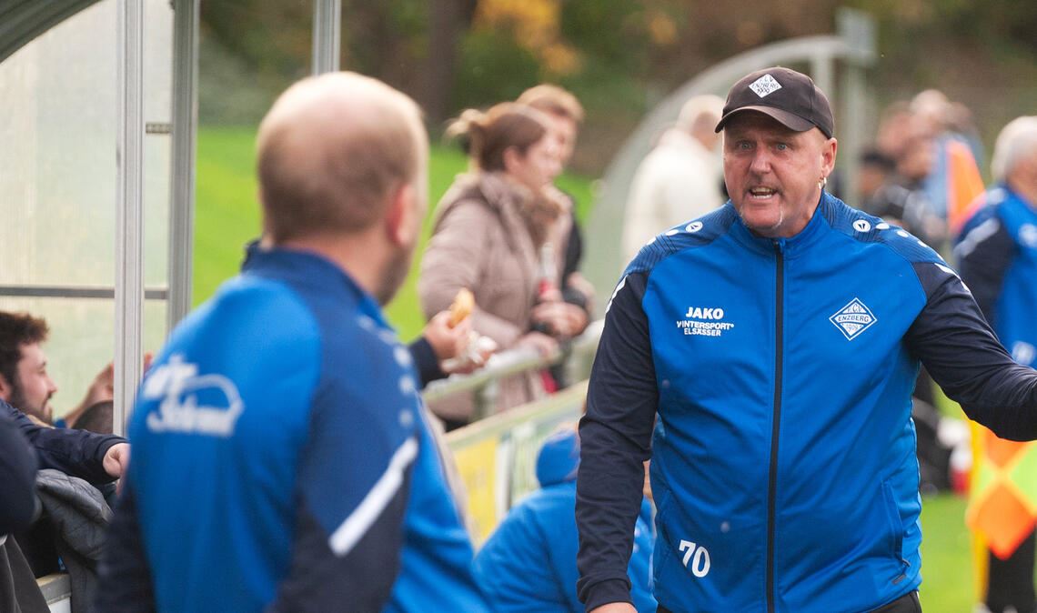 Enzbergs Trainer Sascha John haderte mit der Schlussphase im Spiel gegen die SG Nagold-Platte.