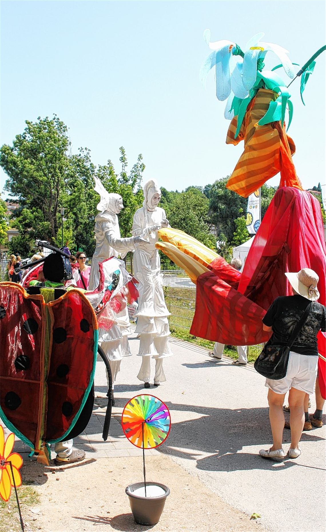 Enzo trifft Herr und Frau Fuhl.