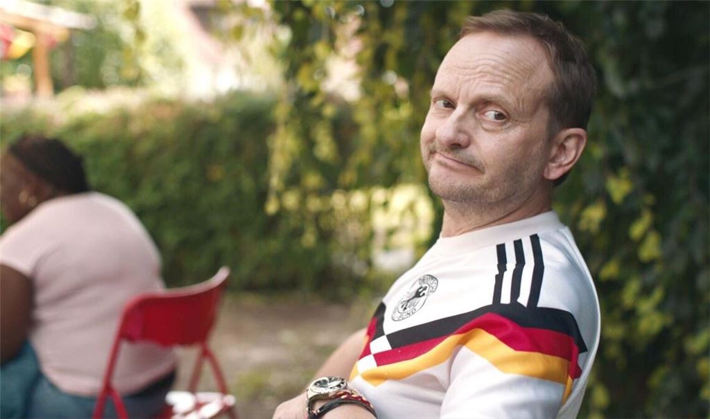 Erfolg auch auf Netflix: Milan Peschel in einer Paraderolle  – als Andi Knuppe in der ZDFneo- Serie „Doppelhaushälfte“