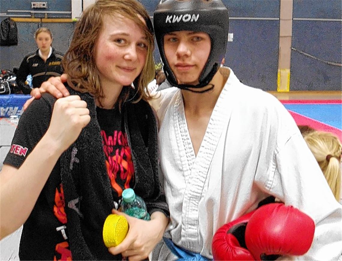 Erfolgreich im Harz: Leonie Schniering und Tobias Dehn von Taekwondo Mühlacker. Foto: privat