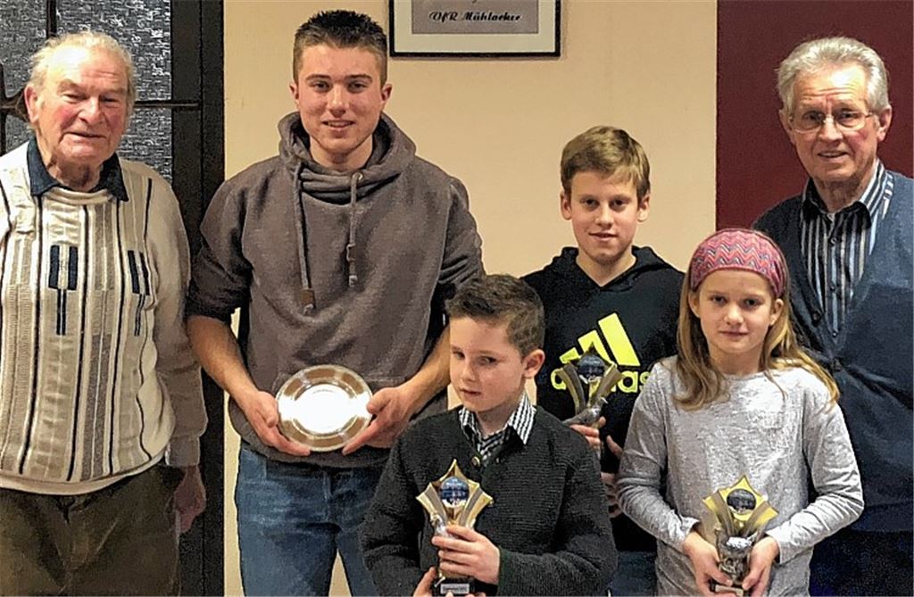 Rassegeflügelzüchter ehren erfolgreiche Mitglieder