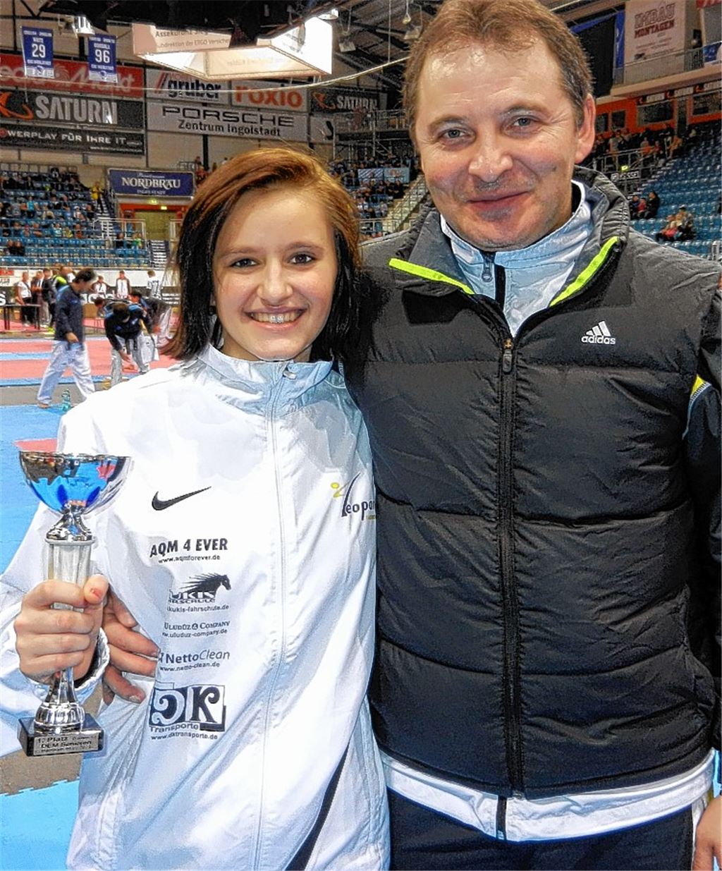 Erfolgreiches Gespann: Roxana Nothaft mit ihrem Trainer Nurettin Yilmaz. Foto: privat