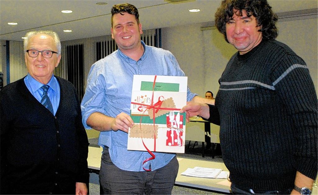 Eric Schach gibt Fraktionsvorsitz ab