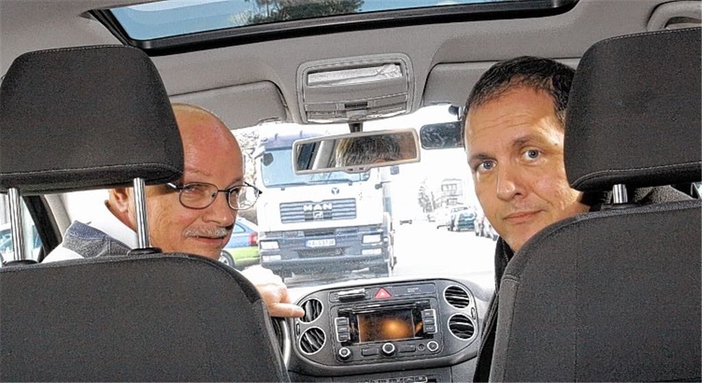 Erinnern an die Möglichkeit zum Punkteabbau: Willy Mayer (li.) und Andreas Höfle.