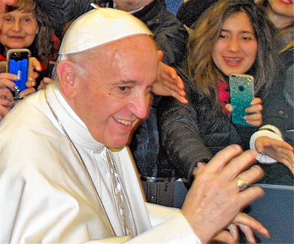 Enzberger erleben Papst mit Humor