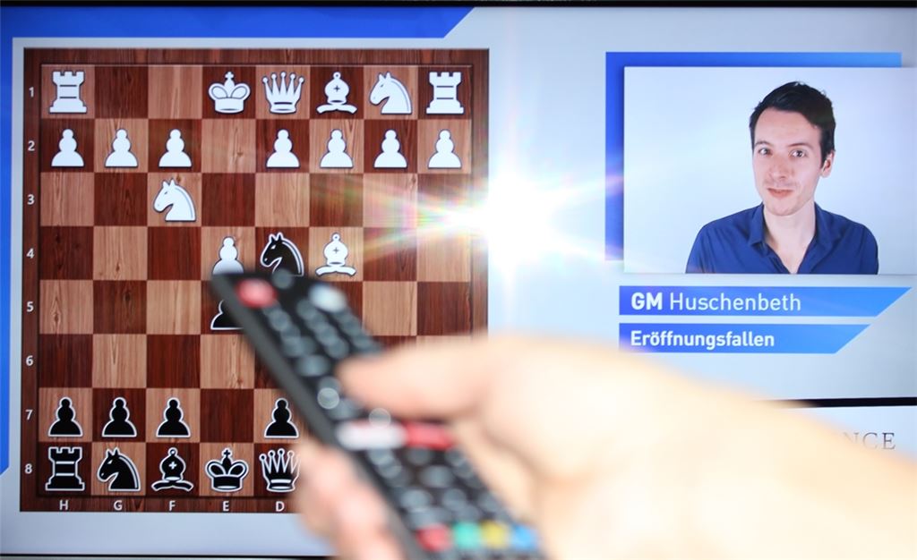 Erklärvideos laufen gut: Das Internet bietet viele Möglichkeiten, die eigene Spielstärke zu verbessern.