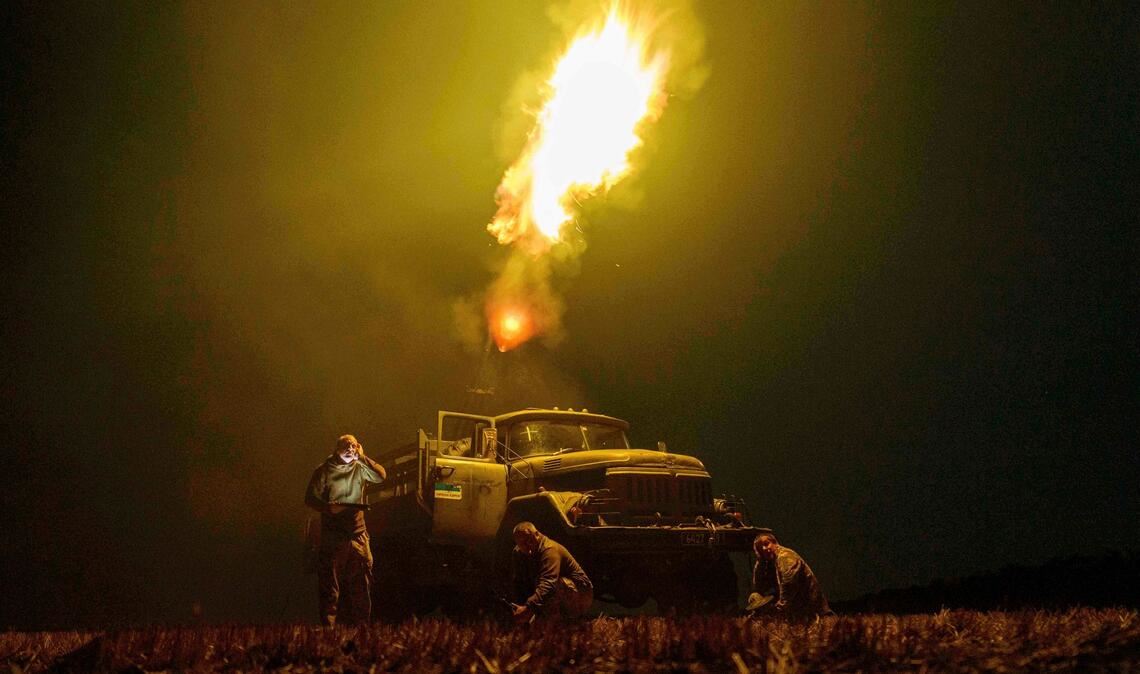 Russische Drohnenschwärme über der Ukraine Erneut wird die ukrainische Flugabwehr gefordert. (Archivbild)