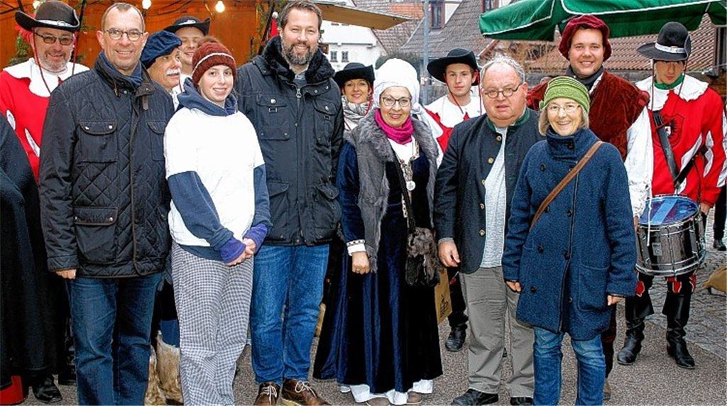 Nikolaus trifft den Pest-Doktor