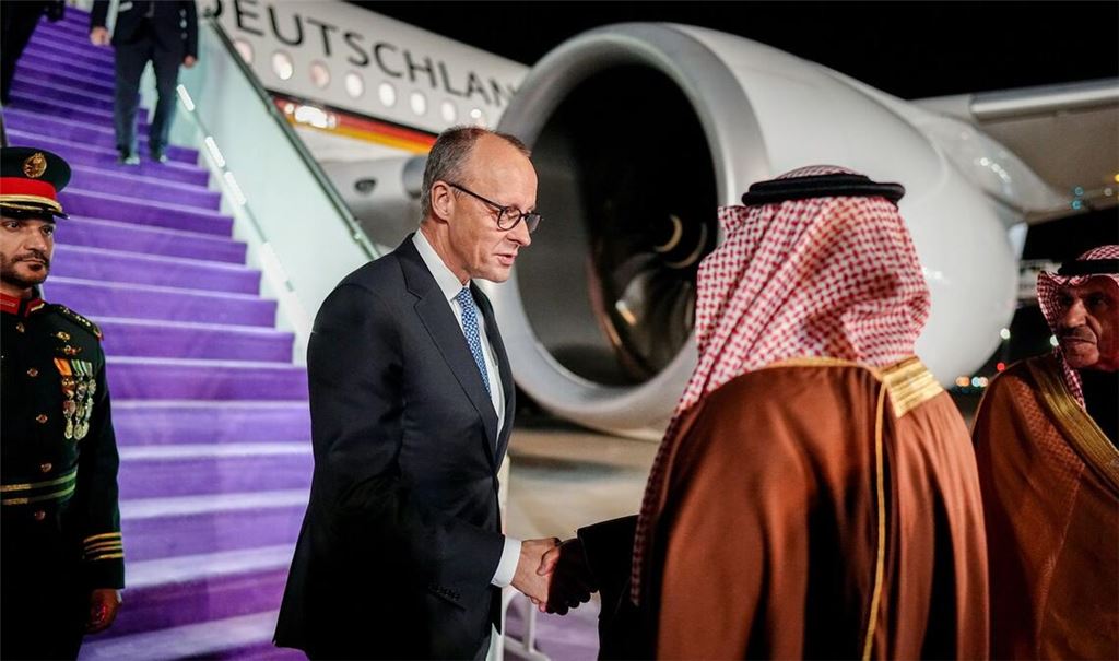 Erste Station der Kanzler-Reise durch die Golfregion ist Saudi-Arabien.