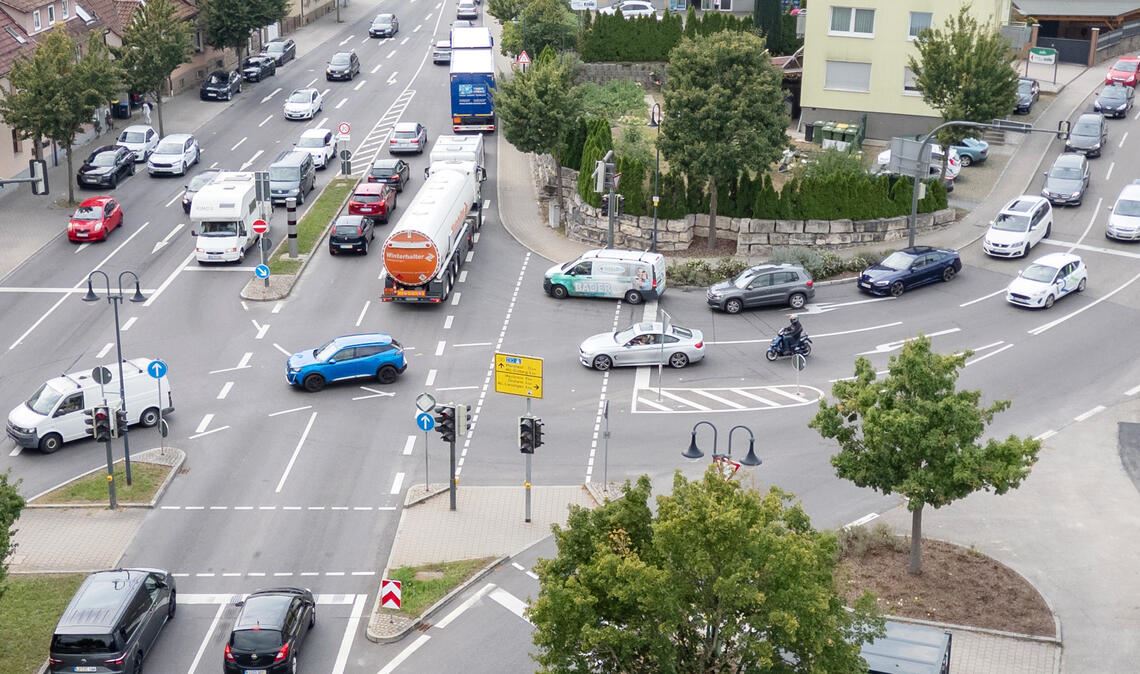Es geht lebhaft zu auf den Straßen – auch in Mühlacker und dem Enzkreis. Foto: Fotomoment