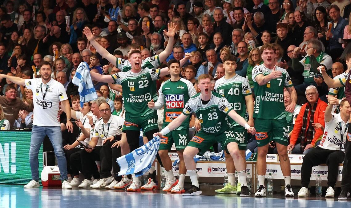 Es ging heiß her in Göppingen – nicht nur auf der Frisch-Auf-Bank.