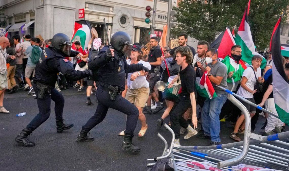 Es kam zu Zusammenstößen zwischen Polizei und Demonstranten.