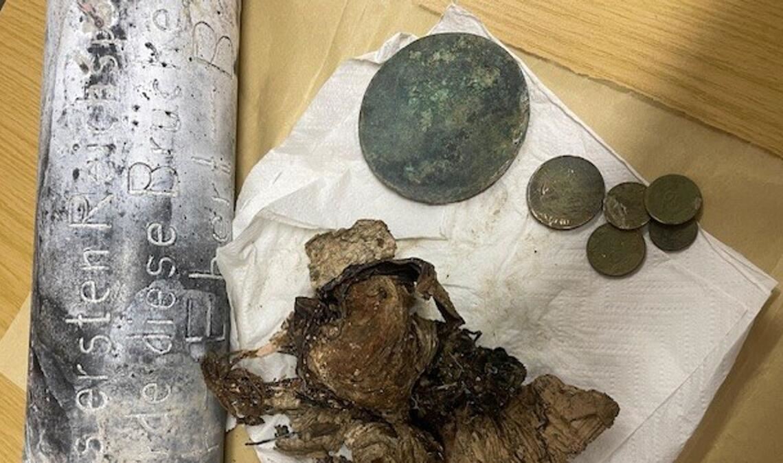 Es wurde eine Zeitkapsel gefunden.