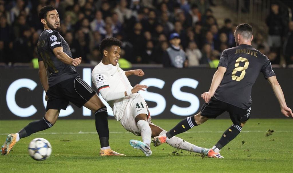 Estevao brachte Chelsea gegen Karabach Agdam nach 16 Minuten in Führung.