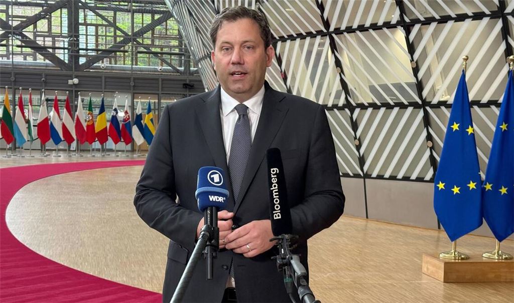"Europa steht zu den Zusagen und ich erwarte das jetzt von der amerikanischen Seite auch", sagte Vizekanzler Lars Klingbeil.