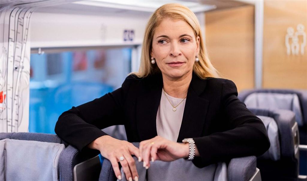 Evelyn Palla strebt eine  Dezentralisierung des Konzerns an.