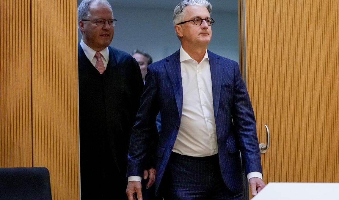 Ex-Audi-Chef Rupert Stadler hat ein Geständnis abgelegt, das zu einer Verurteilung führen wird.