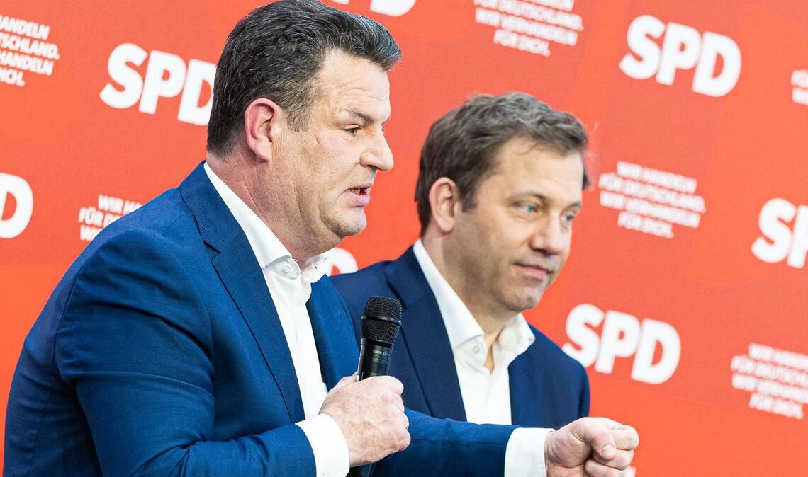 Ex-Minister Heil (l.) tritt Spekulationen entgegen, er komme als Nachfolger von SPD-Chef Lars Klingbeil (r.) in Betracht.