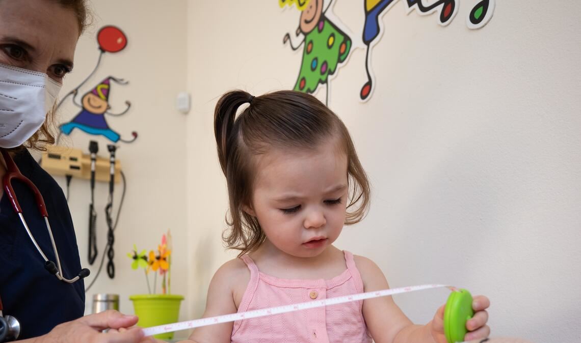 Extreme Aus- und Belastung: Etwa 200 junge Patienten kommen aktuell täglich in Kinderarztpraxen. Foto: Pexels/Los Muertos Crew