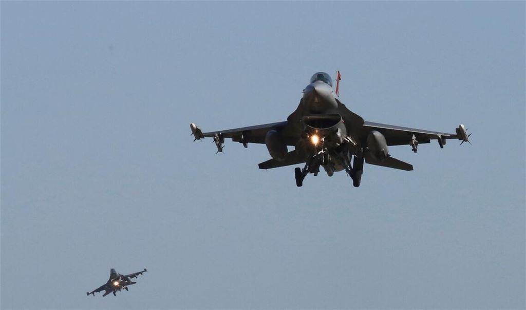 F-16-Kampfjets der US-Luftwaffe bei einer Luftwaffenübung in Südkorea.