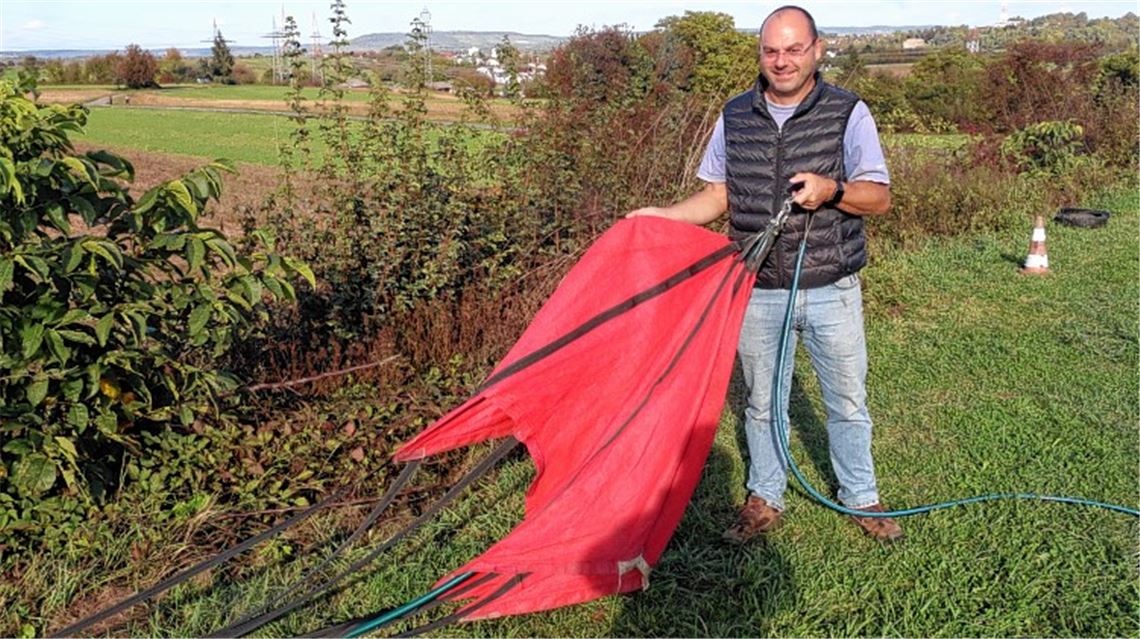 Seilfallschirm löst Großeinsatz aus