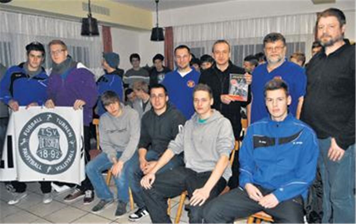 Fair Play statt Gewalt auf dem Sportplatz: Beim TSV Ötisheim hat deshalb ein Informationsabend zum Thema Mobbing stattgefunden. 
Foto: Stahlfeld 