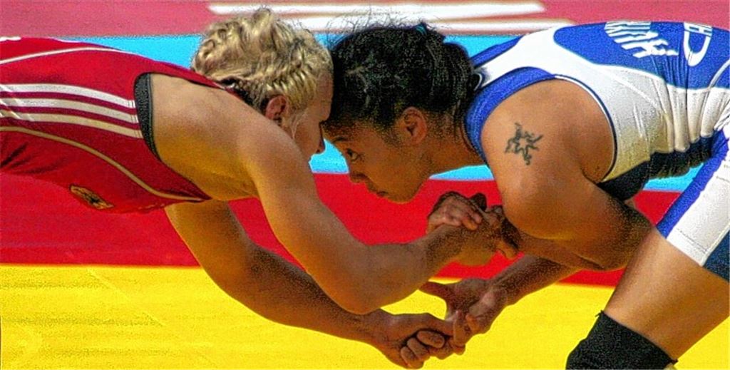 Faszination Zweikampf: Jaqueline Schellin (li.) bei der WM 2011 gegen die Olympiasiegerin von 2008 Carol Huynh aus Kanada. Foto: Richter/DRB