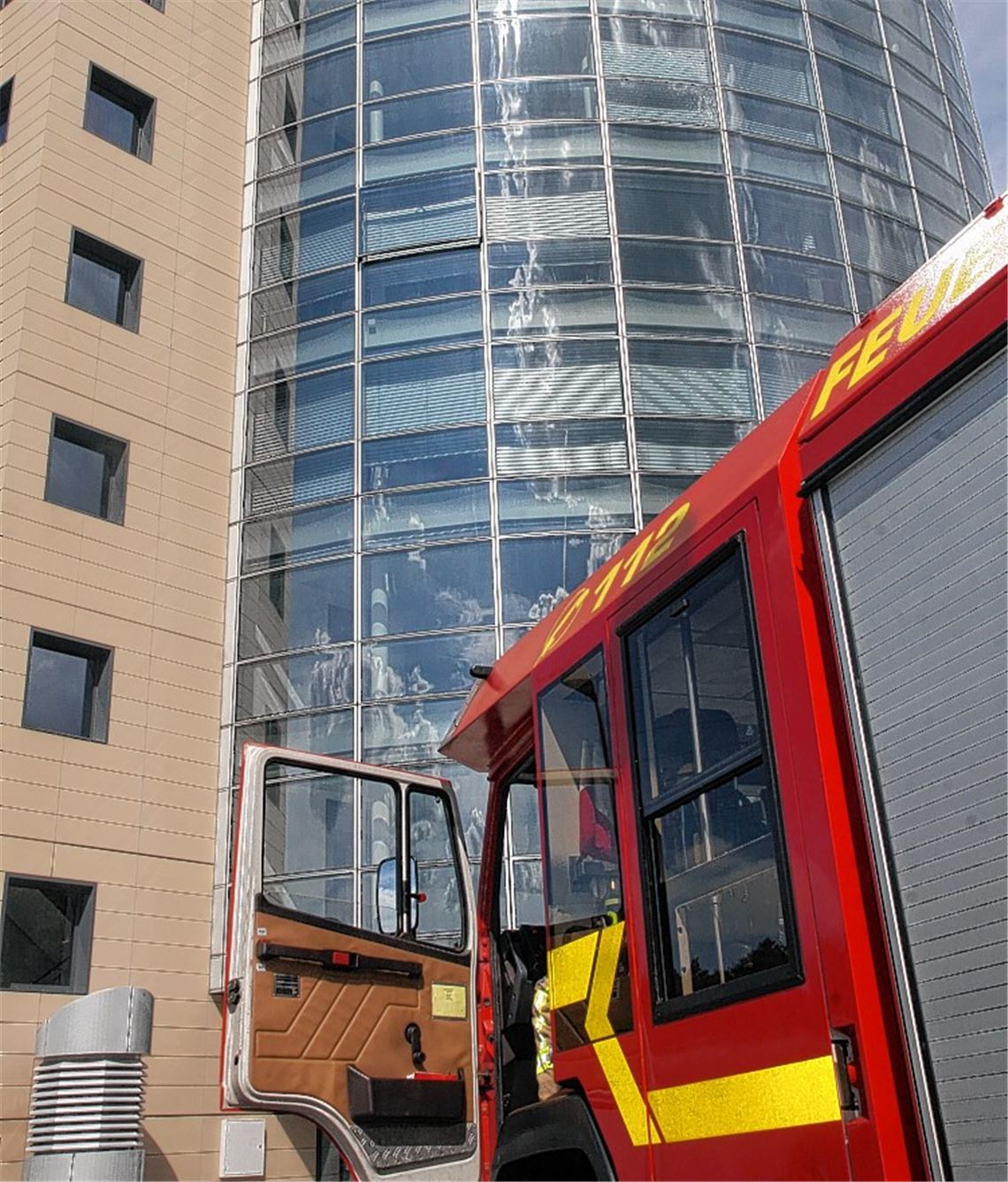 Fehlalarm im Büroturm.