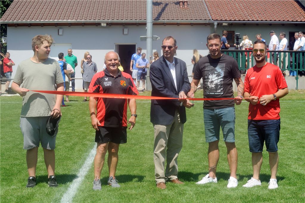 910_0008_155507_vh_Sportfreunde_Einweihung