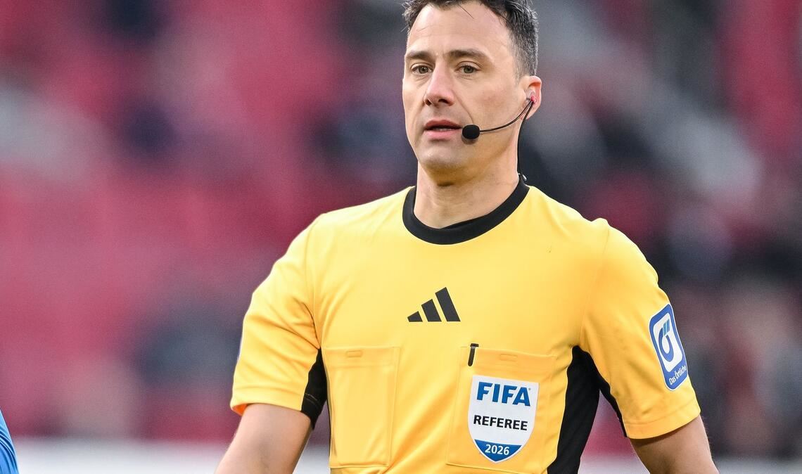 Felix Zwayer kann sich auf die WM freuen. (Archivbild)