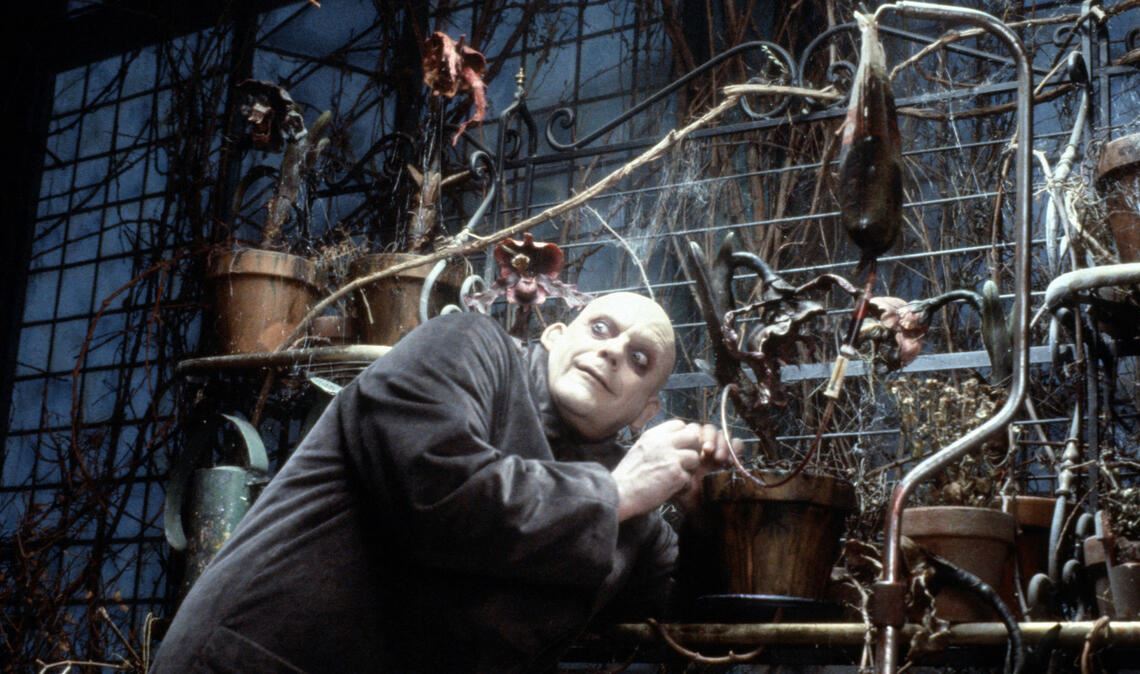 Fester Addams (Chrsitopher Lloyd) hat ein dunkles Geheimnis zu verbergen.