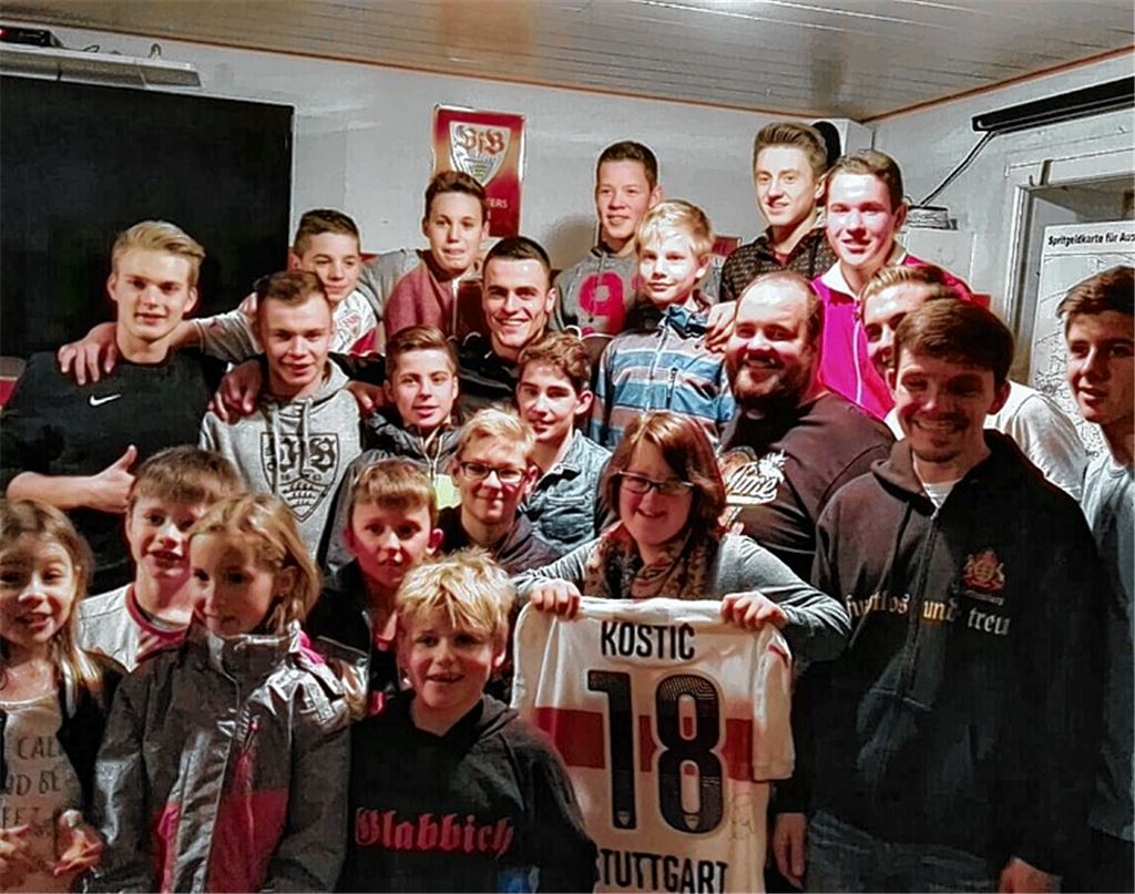 VfB-Star in Großglattbach zu Gast