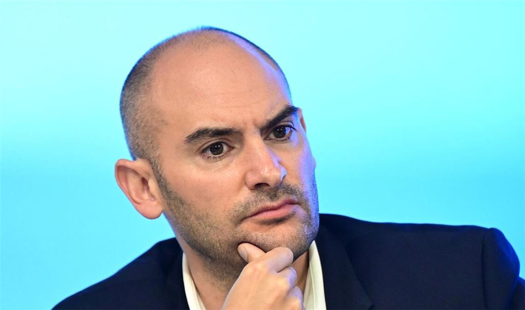 Finanzminister Danyal Bayaz (Grüne) sieht die Lage der Kommunen als große Herausforderung.