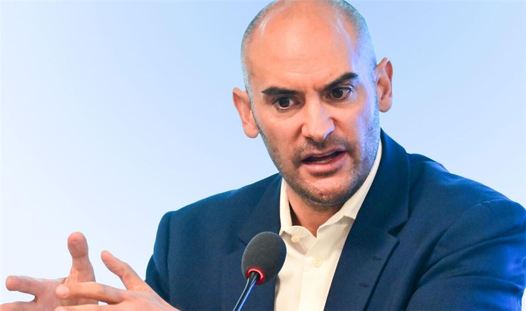 Finanzminister Danyal Bayaz (Grüne) zeigt sich angesichts der Haushaltsnöte zugeknöpft.