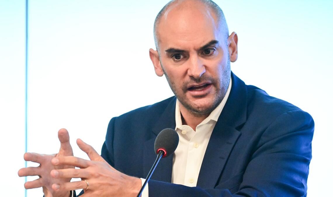 Finanzminister Danyal Bayaz stützt die Tarifgemeinschaft deutscher Länder (TdL), die in Potsdam  stellvertretend für alle Arbeitgeber (außer Hessen) verhandelt hat.